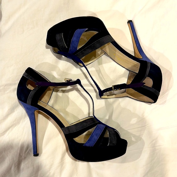 Bettye Muller  Strappy Suede Platform Shoes sz 38.5 - Picture 2 of 6